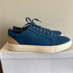 Steve Madden Branlin Tennis Shoes Navy Sneakers  Sz 8 NEW